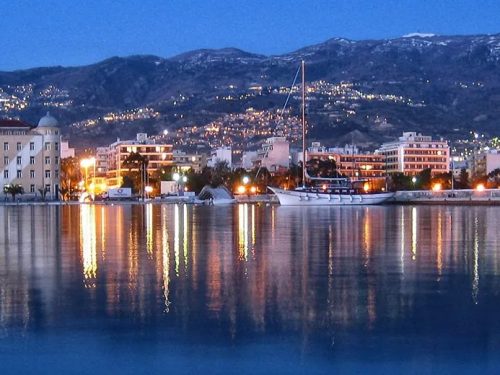Volos waterfront at night